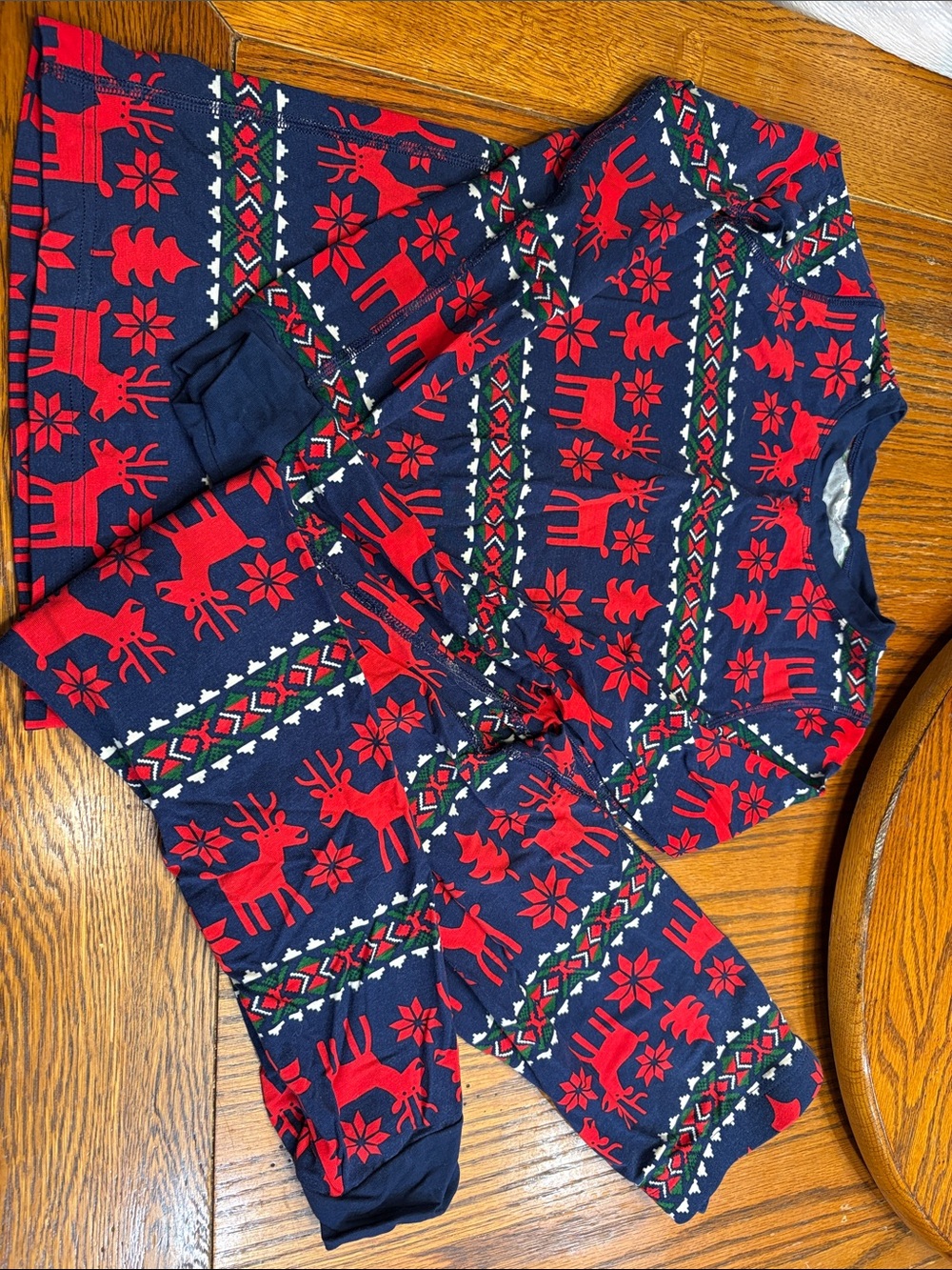 Hanna Andersson Navy and Red Reindeer Holiday Pajama Set